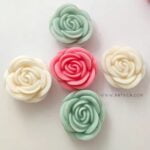 Small Rose Shape Candle Mold - Image 4