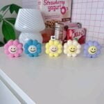 Simley Flower Happy Daisy Candle Mold - Image 3