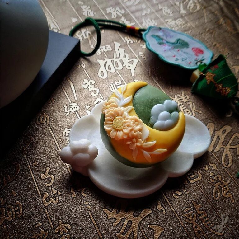 Moon Flower Candle