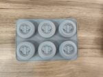 6 Holes Round Bee Pattern Silicone Mould - Image 5