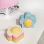 HUGE DAISY CANDLE MOLD - Image 5