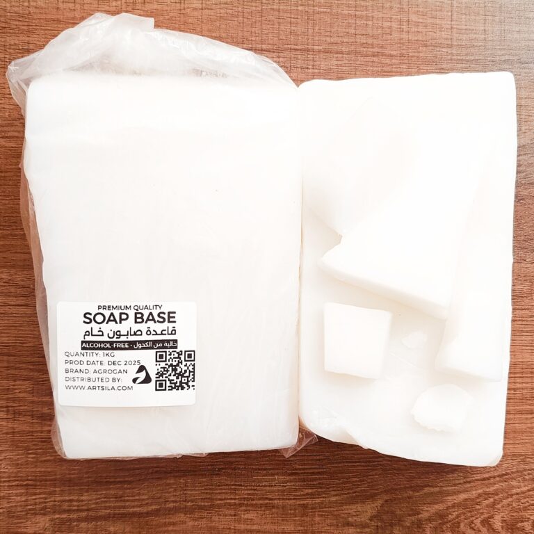 قاعدة صابون أبيض خام
