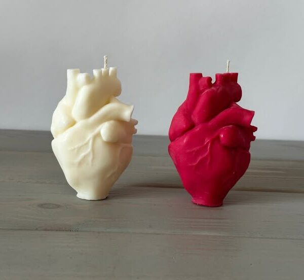 قالب على شكل قلب